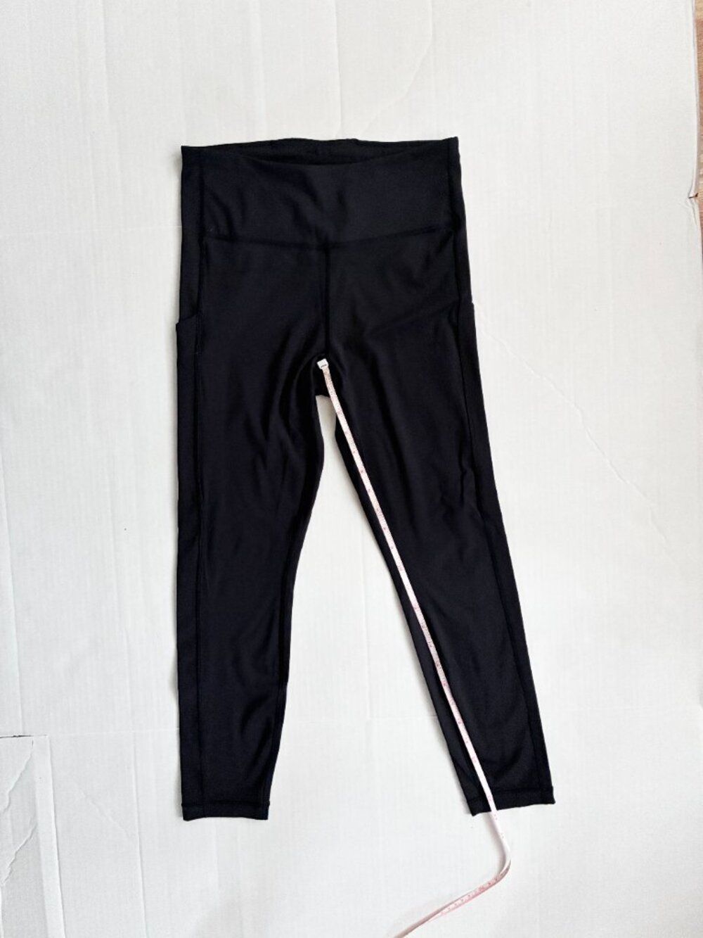 Athleta Ultimate Stash Pocket Legging 7/8 - Small - Black - Picture 8 of 10